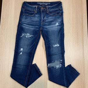 Great condition, AEO destructed skinny Jegging